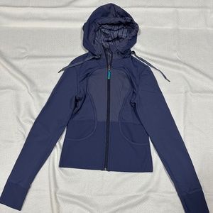 Lululemon Reversible Dance Studio Jacket, Size 6, Bluish/Purple (Rare)